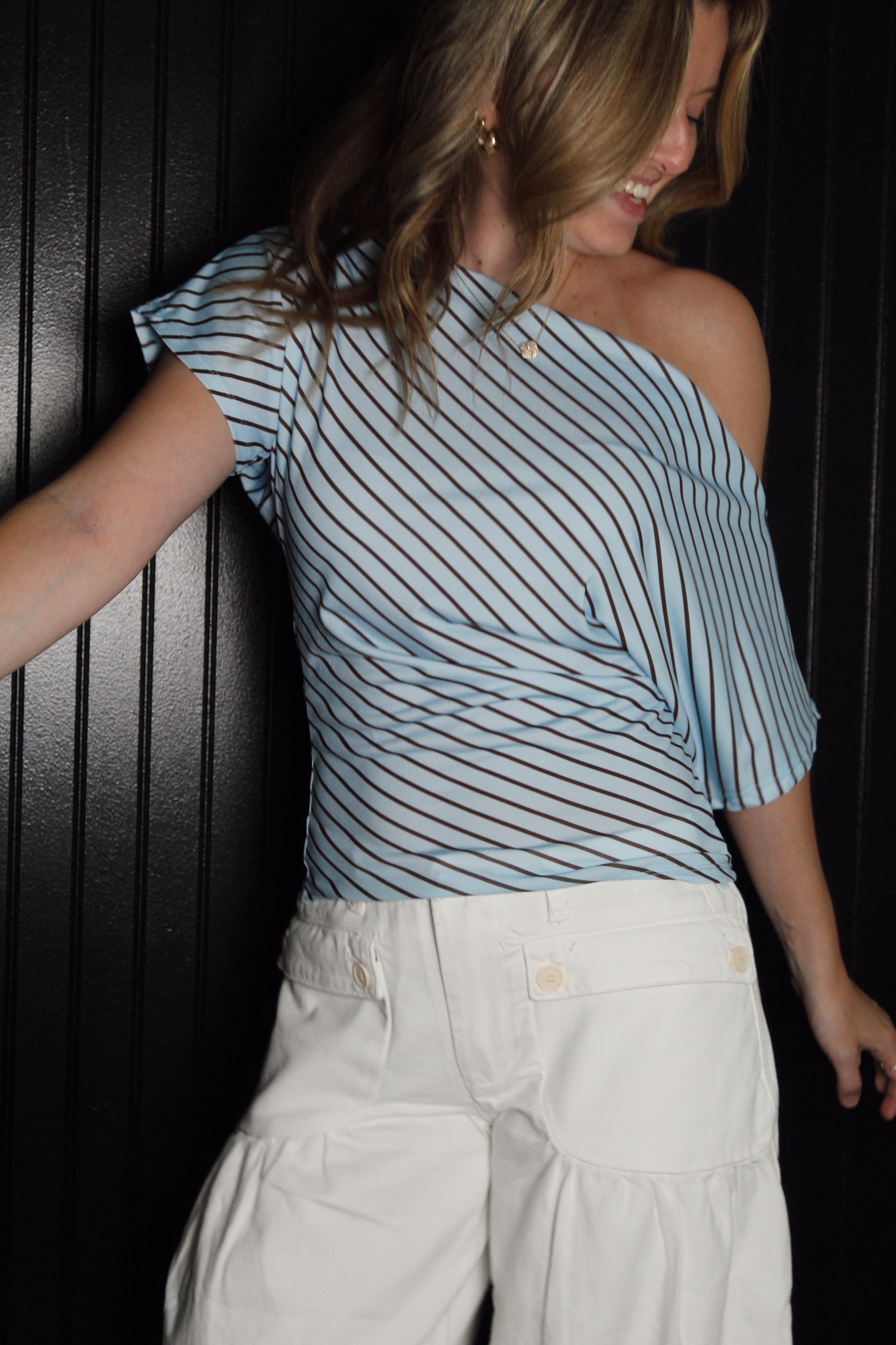 Dockside Date Top