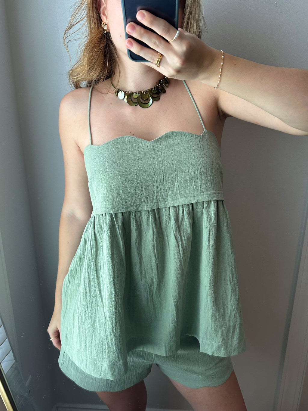 Seafoam Scallop Set