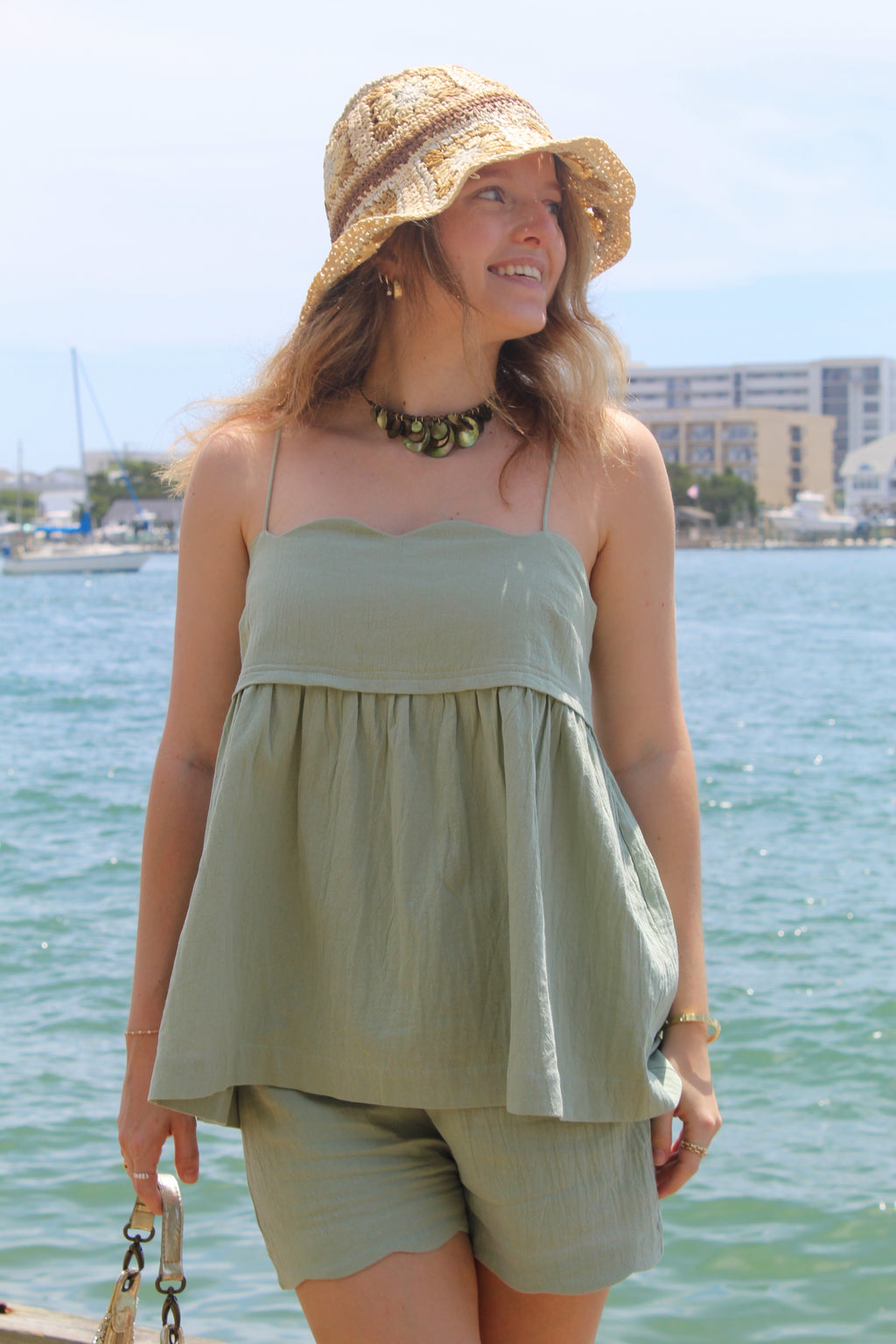 Seafoam Scallop Set